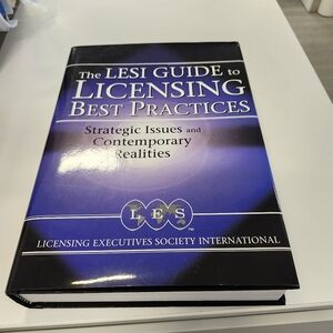 Lesi Gide for Licensing Best Practices Hard Cover Book